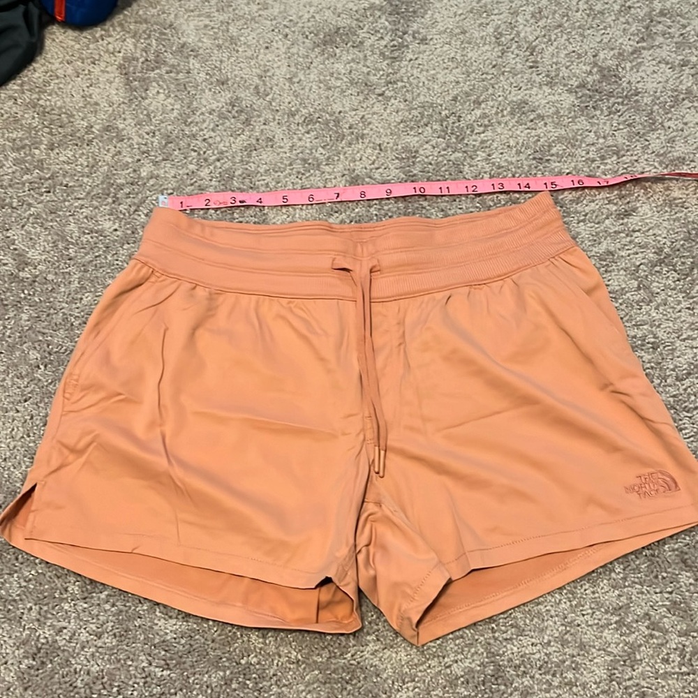 The North Face - Shorts - Size M - NWT